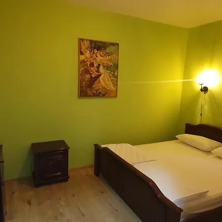 Bed & Breakfast Lav *